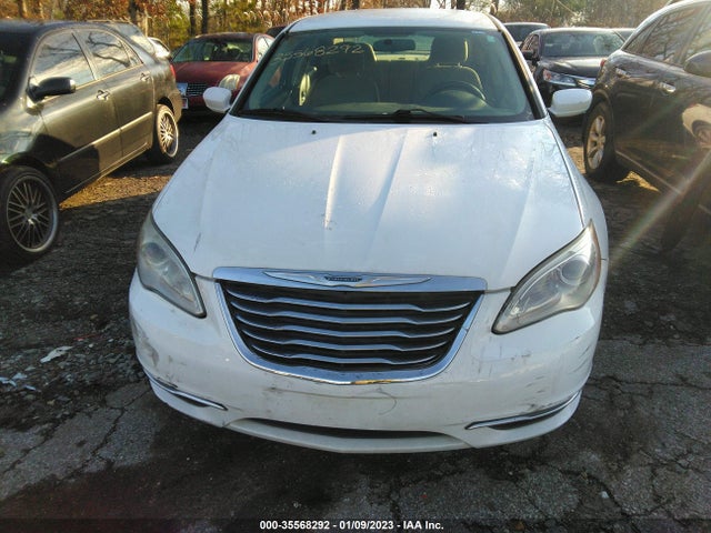 Chrysler 200 LX 2013 1C3CCBAB0DN705149 Image 6