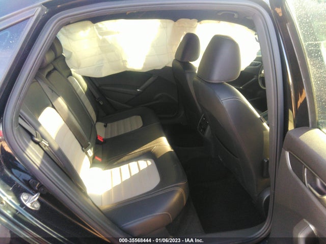 2018 VOLKSWAGEN PASSAT V6 GT VIN: 1VWJM7A3XJC018707