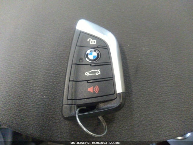 2019 BMW X1, VIN: WBXHT3C51K3H35175