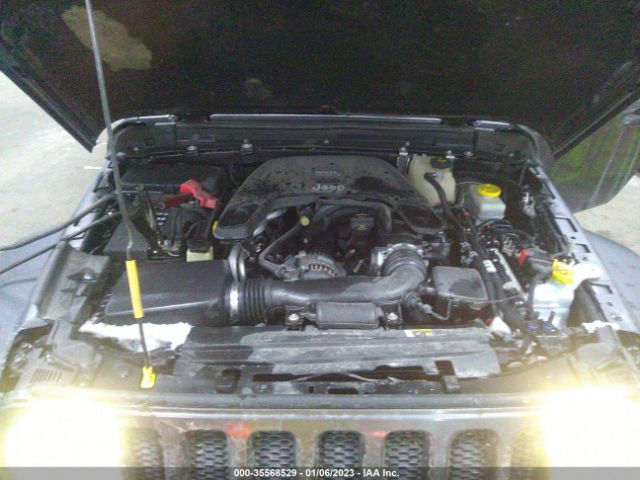 1C4HJXDG9JW109572 Jeep Wrangler Unlimited Sport S