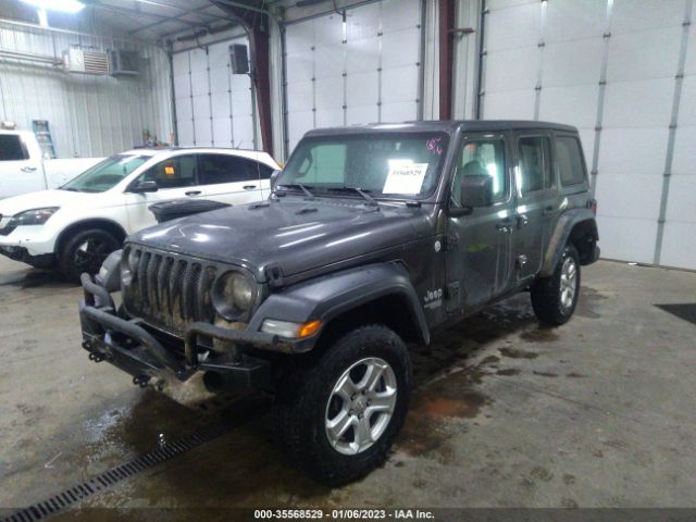 1C4HJXDG9JW109572 Jeep Wrangler Unlimited Sport S