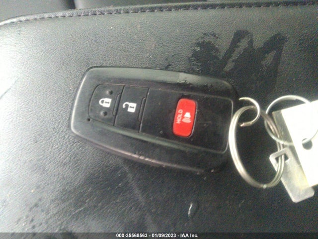 2016 Toyota Prius, VIN: JTDKARFUXG3516668