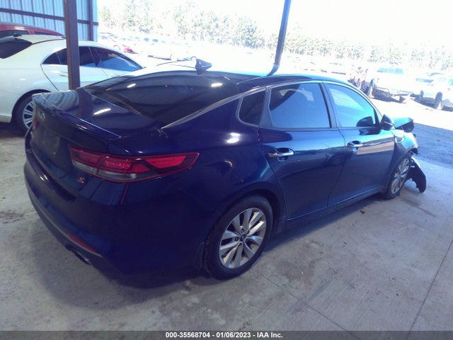 KIA Optima S 2018 5XXGT4L37JG214695 Image 4