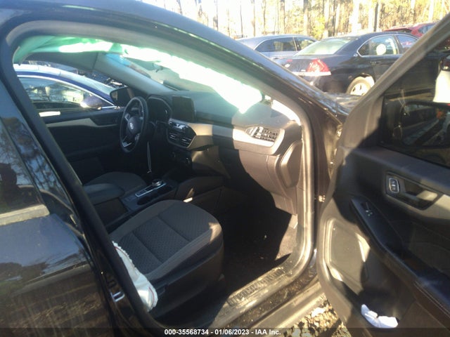2022 Ford Escape, VIN: 1FMCU0BZ7NUB07748