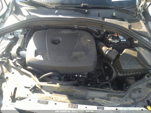 Volvo XC60 2016 YV440MDK2G2783306 Image 11
