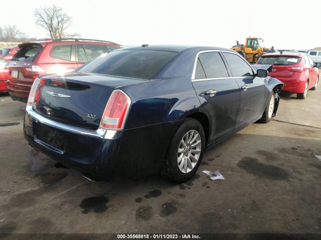 2C3CCAAGXEH135838 Chrysler 300