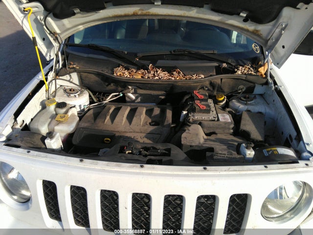 1C4NJRBB2GD753148 Jeep Patriot 75th Anniversary