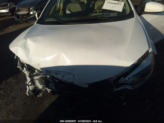 2T1BURHE4FC312970 Toyota COROLLA LE