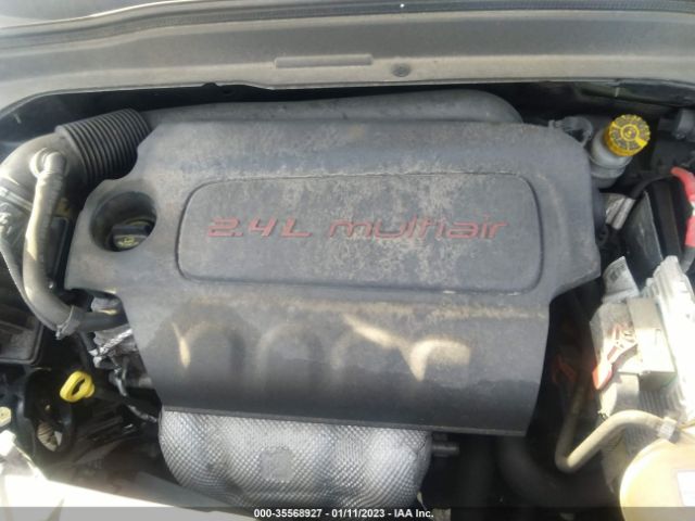 ZACCJABT4GPE16032 Jeep Renegade Latitude