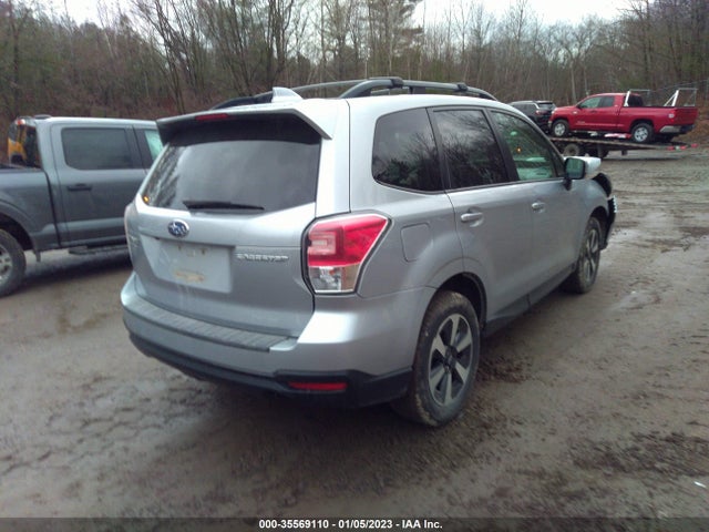 2018 SUBARU FORESTER PREMIUM VIN: JF2SJAECXJG610903