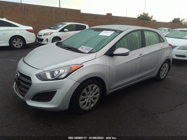 Hyundai ELANTRA GT 2016 KMHD35LH8GU283219 Image 2