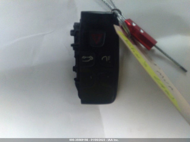 Land Rover LR2 2013 SALFR2BG0DH368622 Image 11