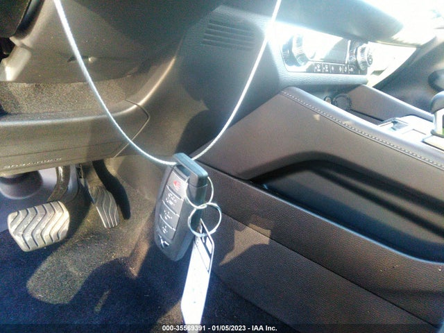 JA4J3UA88NZ084346 Mitsubishi Outlander Se