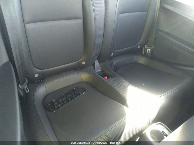 2018 Volkswagen Beetle, VIN: 3VW5DAAT1JM512760