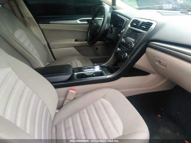 2017 Ford Fusion, VIN: 3FA6P0LU3HR237894
