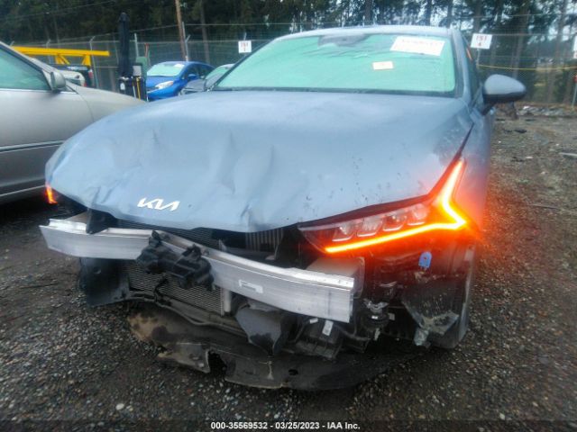 5XXG14J27NG136392 KIA K5 LXS