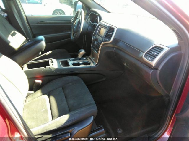 1C4RJEAGXHC857028 Jeep Grand Cherokee Laredo
