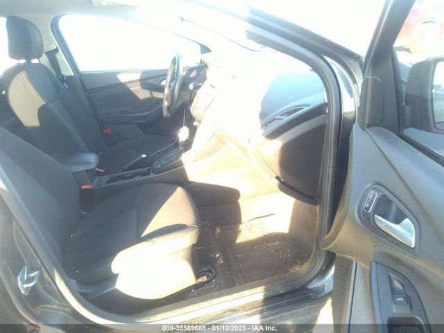 2016 Ford Focus, VIN: 1FADP3K25GL237966