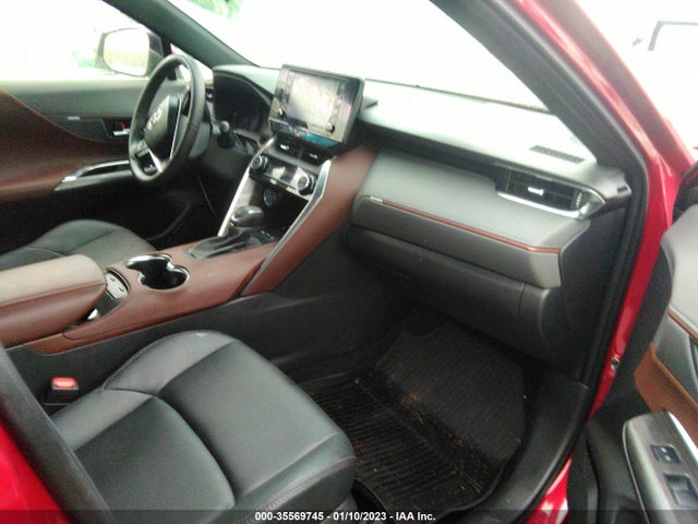 2022 Toyota Venza, VIN: JTEAAAAH0NJ113083