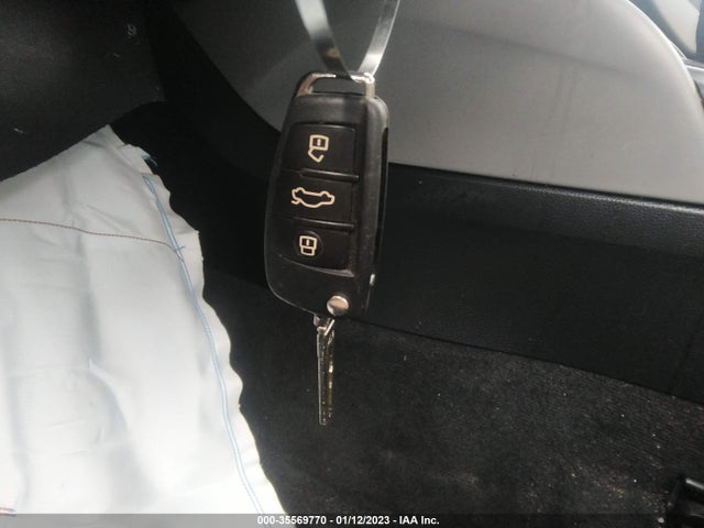 WAUB8GFF6H1006667 Audi A3 Sedan Premium