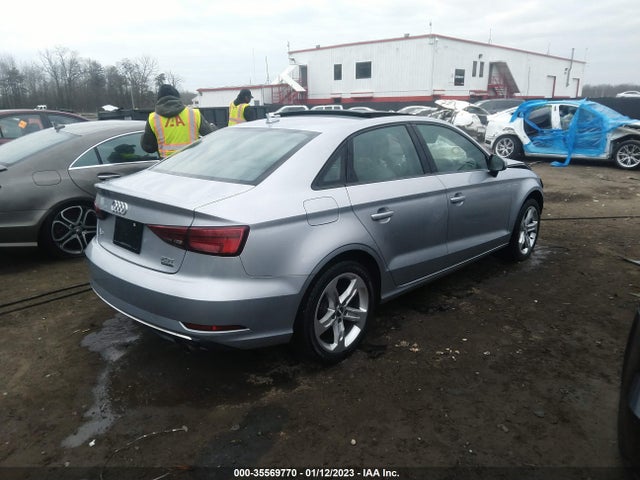 WAUB8GFF6H1006667 Audi A3 Sedan Premium