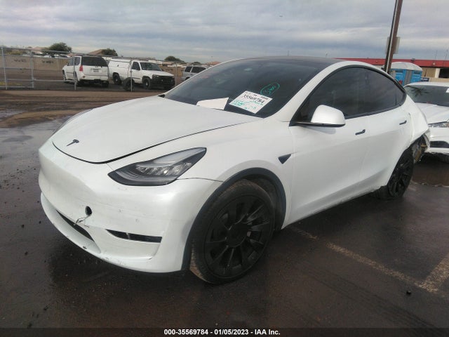 Tesla Model Y 2020 5YJYGDEE6LF004358 Image 2