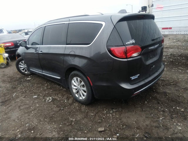Chrysler Pacifica Touring L 2019 2C4RC1BG7KR626040 Image 3