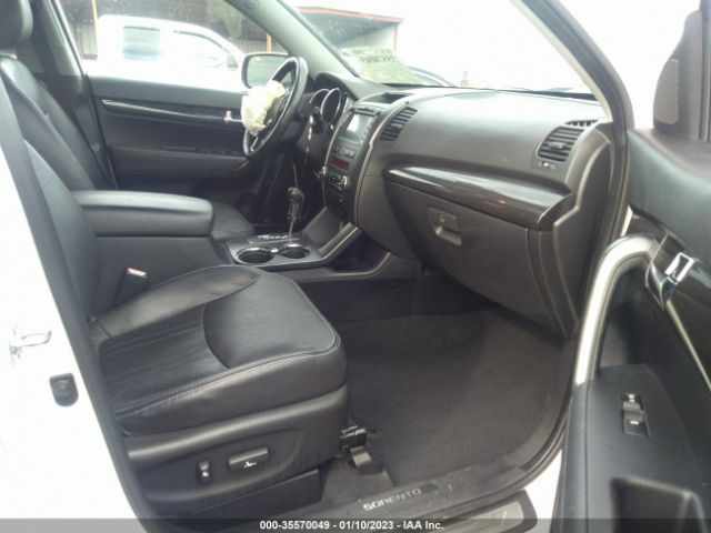 5XYKW4A22CG274782 KIA SORENTO SX