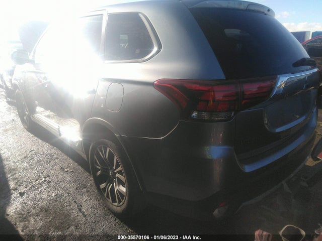 JA4AZ2A32HZ044727 Mitsubishi Outlander Es