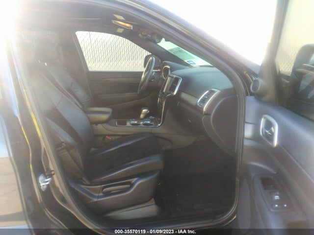 2017 Jeep Grand Cherokee, VIN: 1C4RJEAGXHC752084