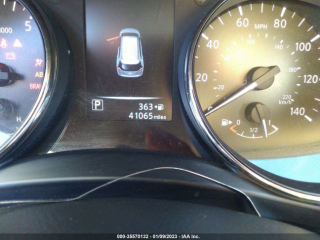 JN8AT2MT1HW401369 Nissan ROGUE S