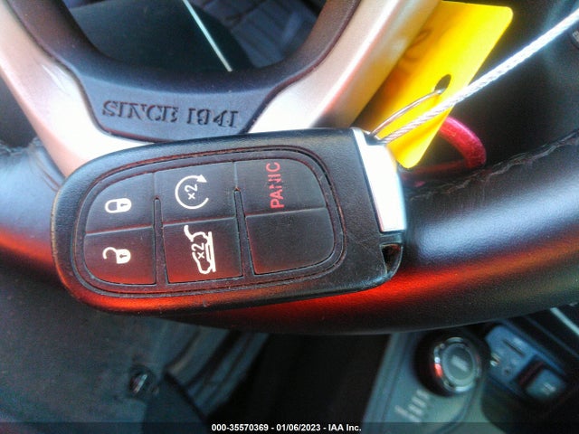 Jeep Cherokee Latitude 2016 1C4PJMCB3GW231806 Image 3