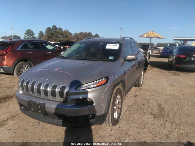 Jeep Cherokee Latitude 2016 1C4PJMCB3GW231806 Image 2