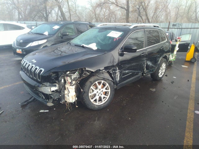 Jeep Cherokee Latitude Plus 2018 1C4PJMLX8JD577817 Image 2
