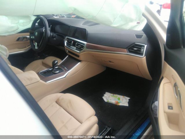 3MW5R1J08M8C10645 BMW 3 Series 330i