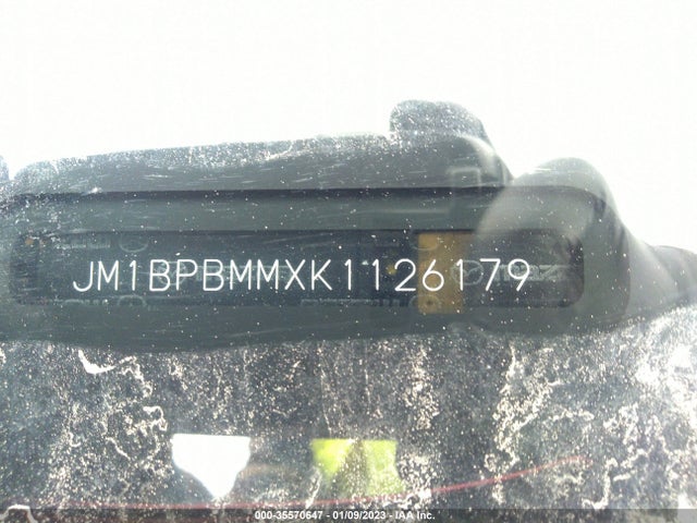 2019 Mazda 3, VIN: JM1BPBMMXK1126179