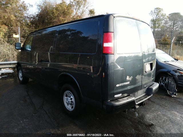 2017 Chevrolet Express, VIN: 1GCWGAFF5H1166446