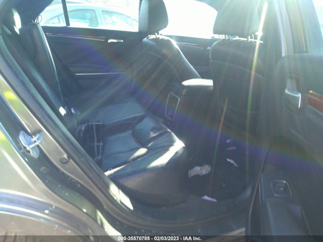 Chrysler 300 2013 2C3CCAAG1DH589099 Image 8