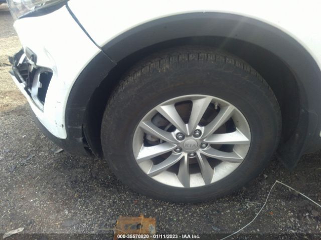 5XYPGDA37HG236371 KIA SORENTO LX