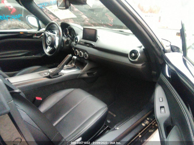 2021 Mazda MX-5 Miata, VIN: JM1NDAM70M0451376
