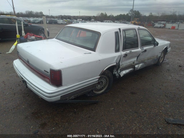 Lincoln Town Car 1993 1LNLM82W4PY730051 Image 4