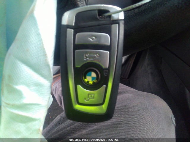 BMW 7 Series 750i 2011 WBAKA8C50BCY37177 Image 3