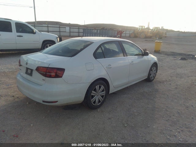 3VW2B7AJ4HM330278 Volkswagen Jetta 1.4t S