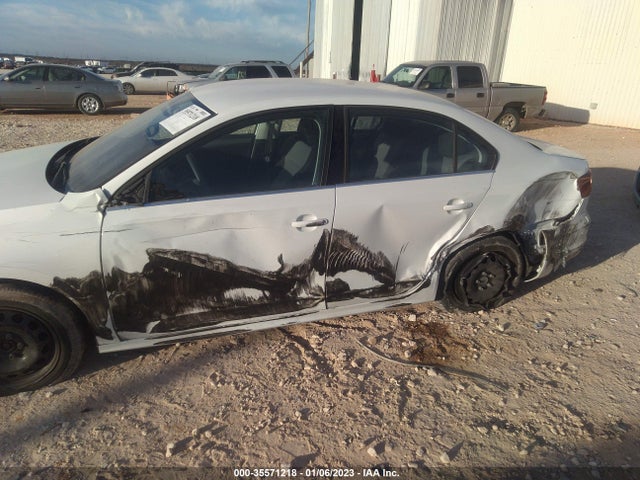 3VW2B7AJ4HM330278 Volkswagen Jetta 1.4t S