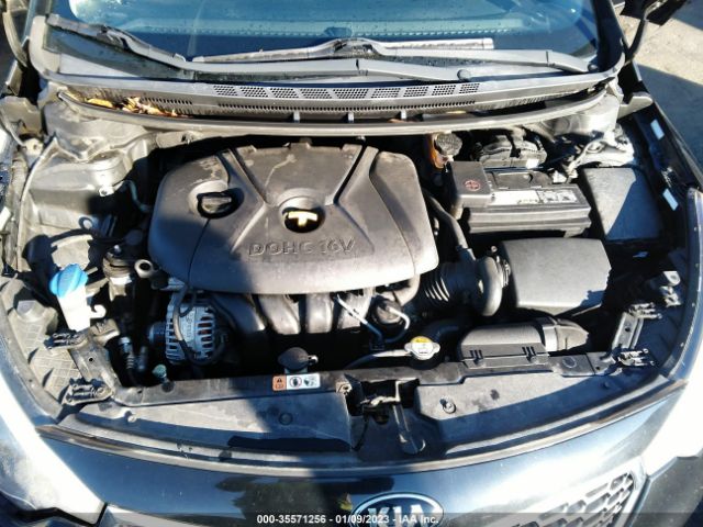 KNAFK4A63G5437922 KIA FORTE LX