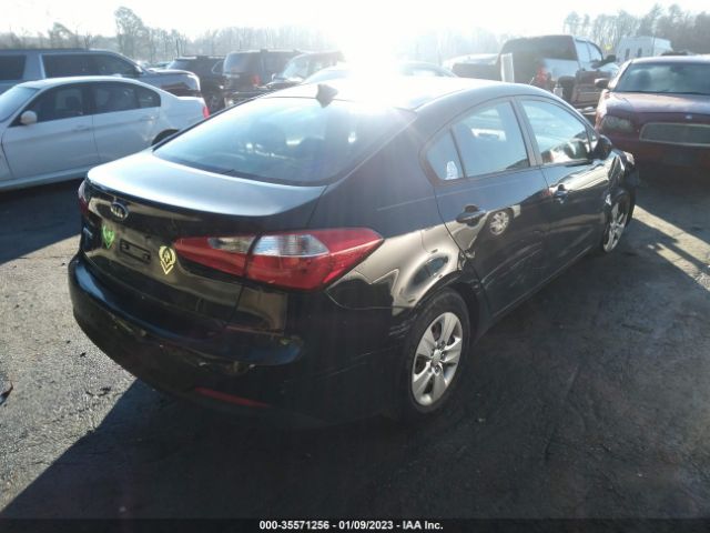 KNAFK4A63G5437922 KIA FORTE LX