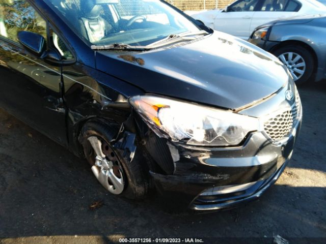 KNAFK4A63G5437922 KIA FORTE LX