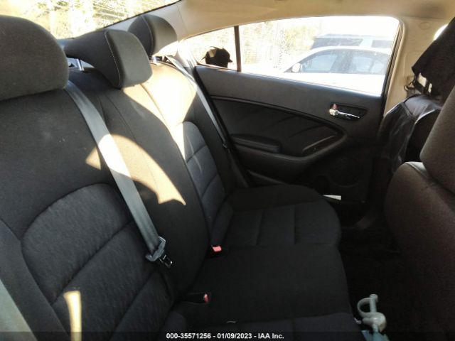 KNAFK4A63G5437922 KIA FORTE LX