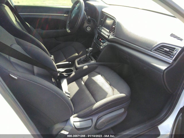 2018 HYUNDAI ELANTRA SEL VIN: 5NPD84LF7JH237624