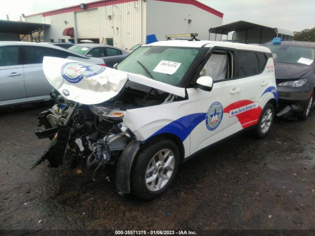 KNDJ23AU8L7702774 KIA SOUL S